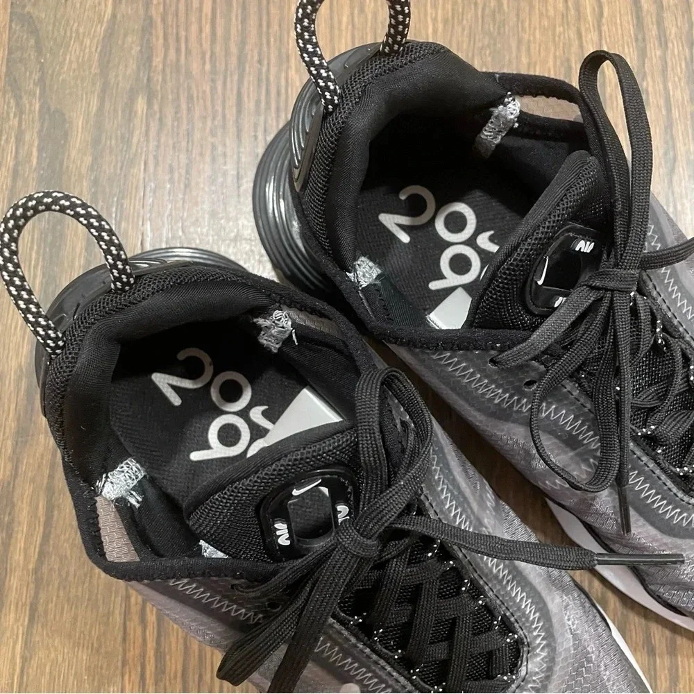 Nike Air Max 2090 